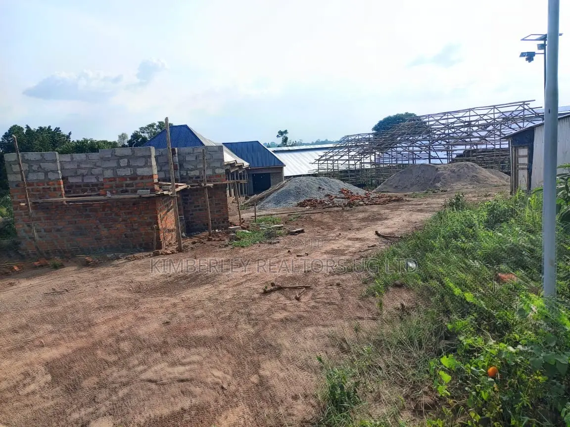  70×100ft Plot for Sale – Matugga Kiloro Kabale