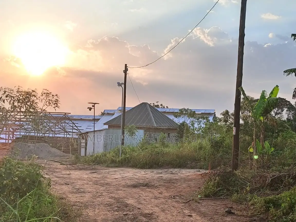 70×100ft Plot for Sale – Matugga Kiloro Kabale