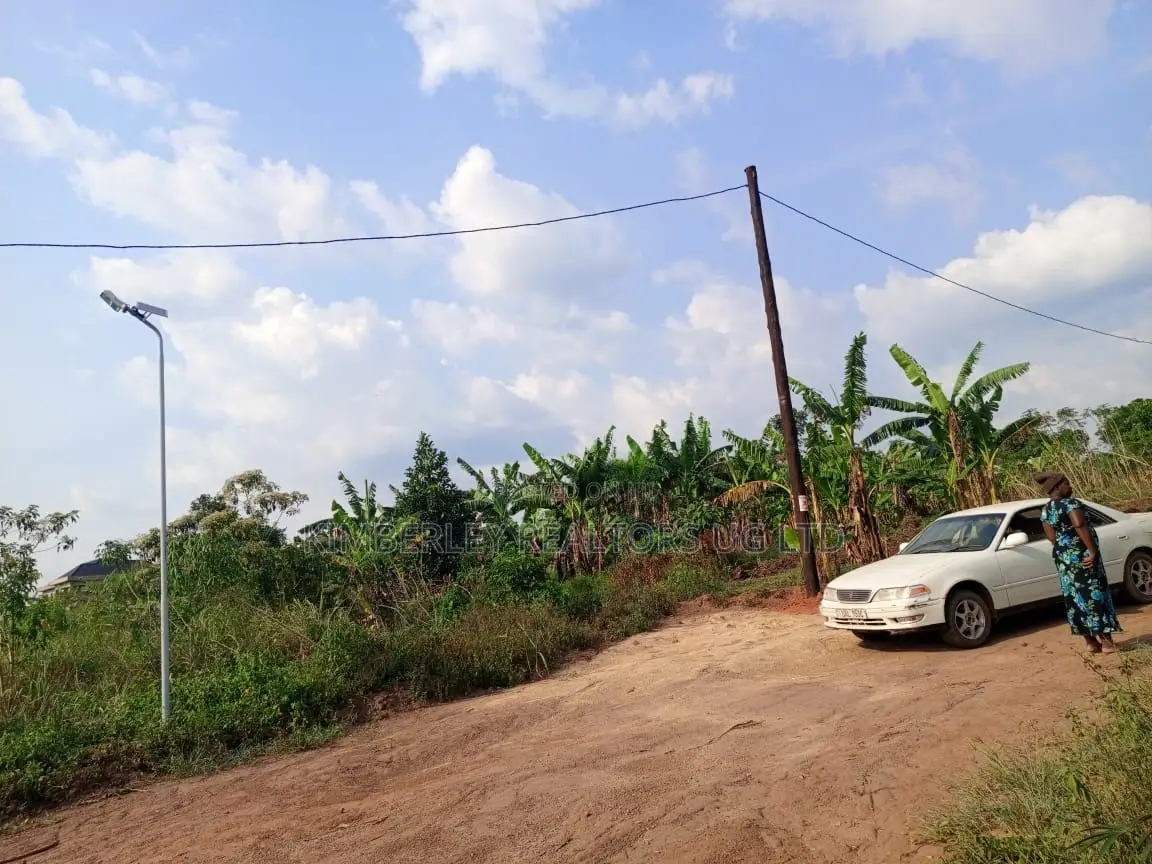  70×100ft Plot for Sale – Matugga Kiloro Kabale