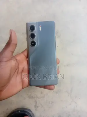 Tecno Camon 40 256 GB Graphite