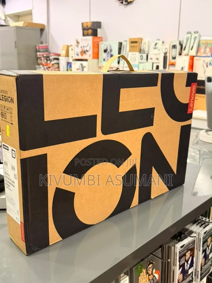 New Laptop Lenovo Legion 5i 32GB Intel Core Ultra 9 SSD 1T