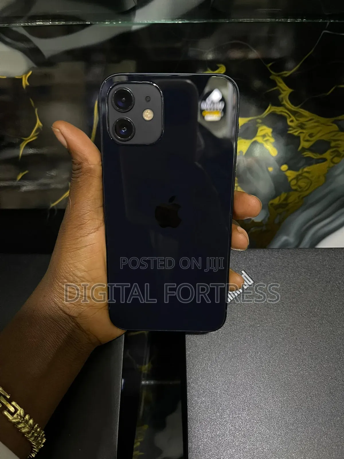 Apple iPhone 12 64 GB Black