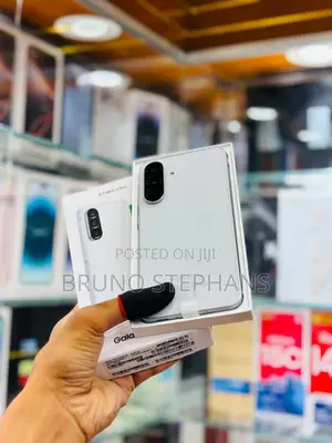 New Samsung Galaxy A56 256 GB White