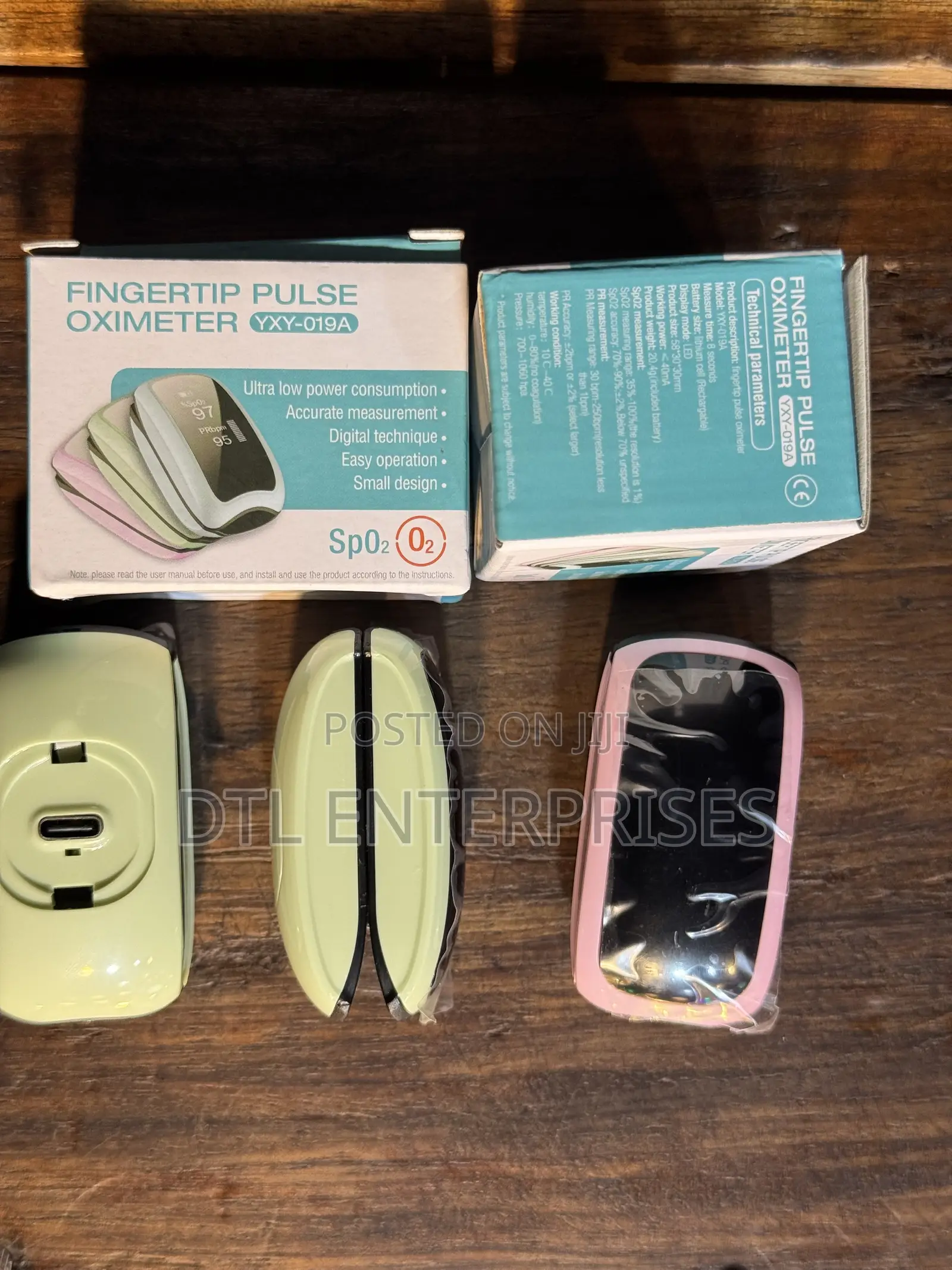 Rechargeable Finger Tip Pulseoximeter