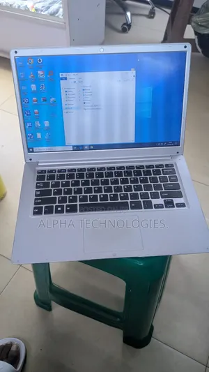 Laptop HP 6GB Intel Celeron SSD 128GB