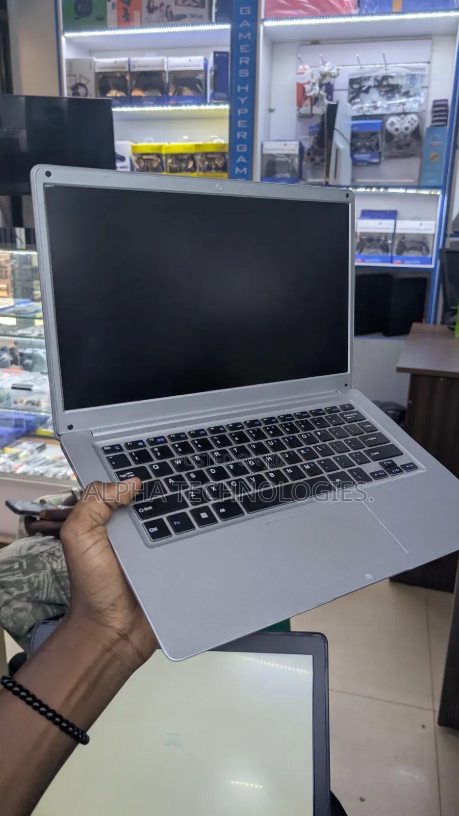Laptop HP 6GB Intel Celeron SSD 128GB
