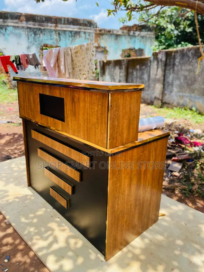 1.4mtrs Reception Table Reception Table