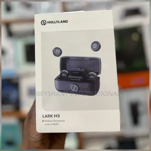 Hollyland Lark M3 Wireless Microphone Combo