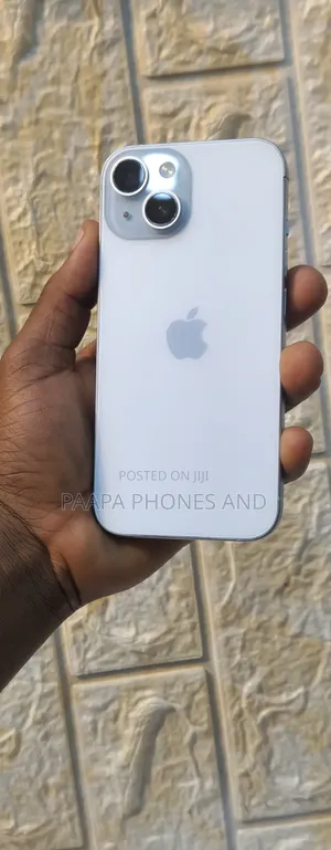 Apple iPhone 15 128 GB White