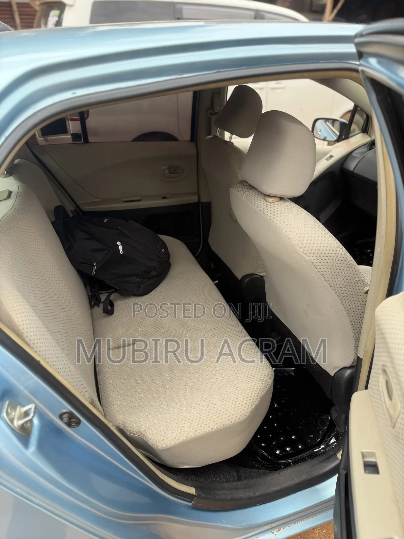 Toyota Vitz 2009 Blue