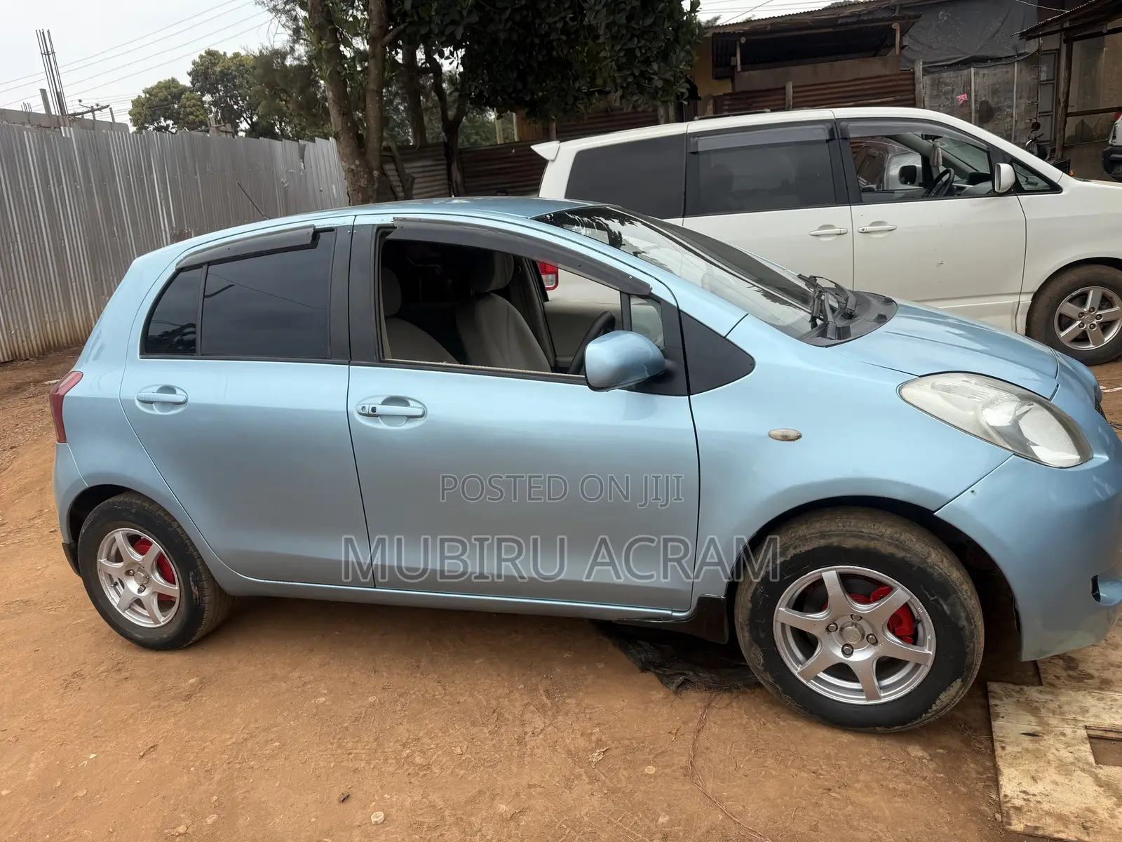 Toyota Vitz 2009 Blue