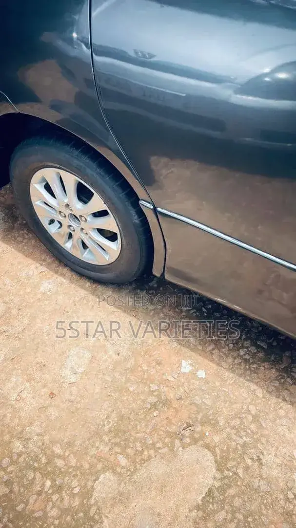 Toyota Alphard 2.4 Hybrid AWD 2008 Black