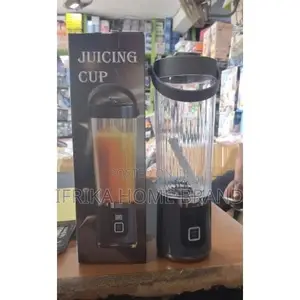 Electric Juicer Blender and Smoothie Maker
