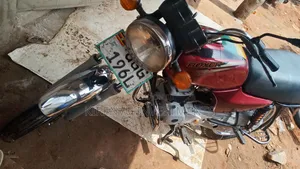 Bajaj Boxer 100 2022 Red
