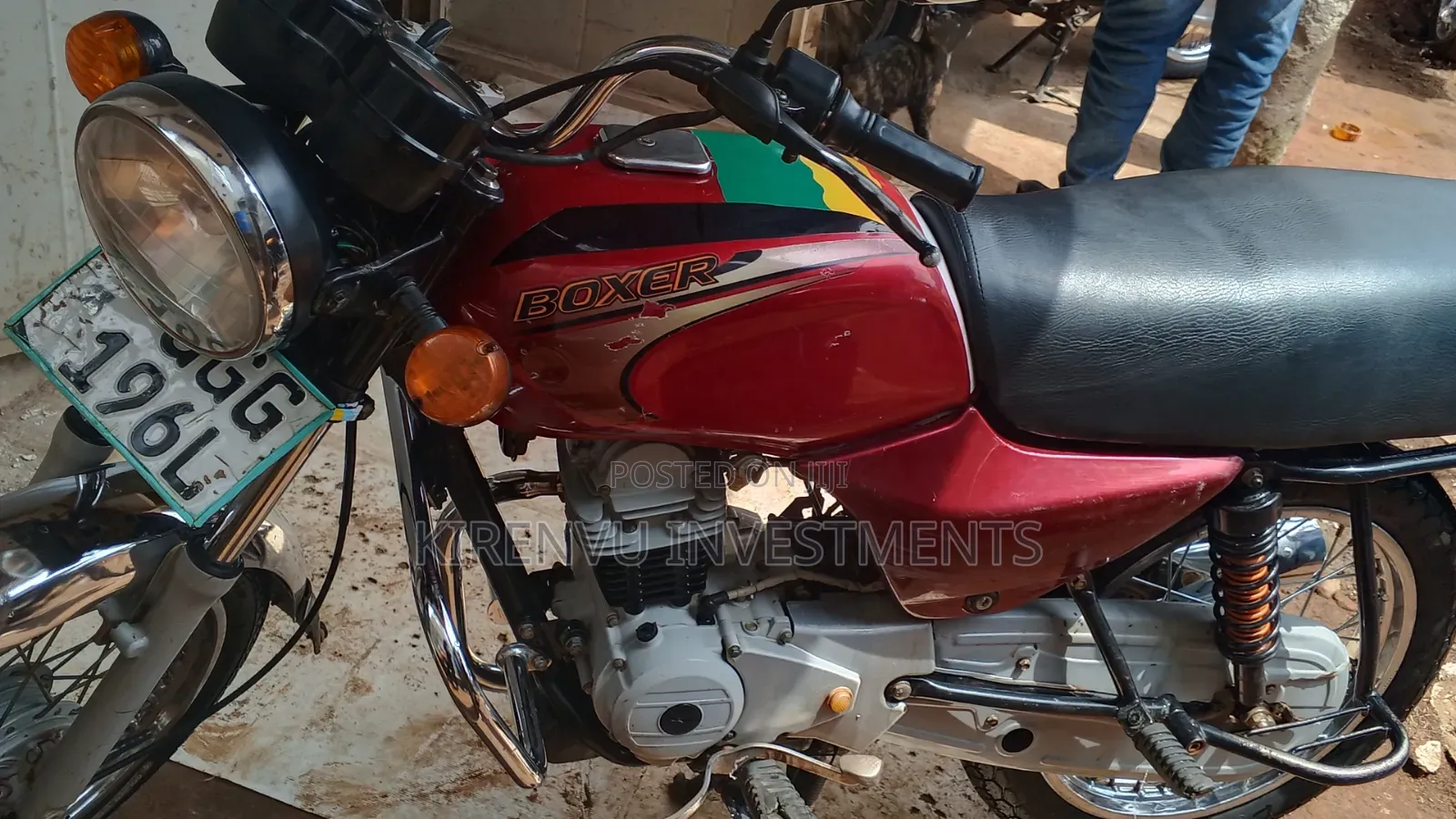Bajaj Boxer 100 2022 Red