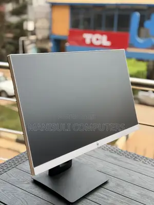 Ultra Monitor IPs 22 Inch Screen