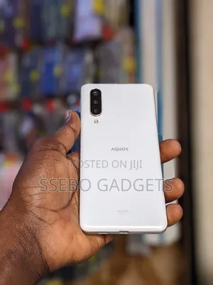 Sharp Aquos Zero 5G Basic 128 GB White