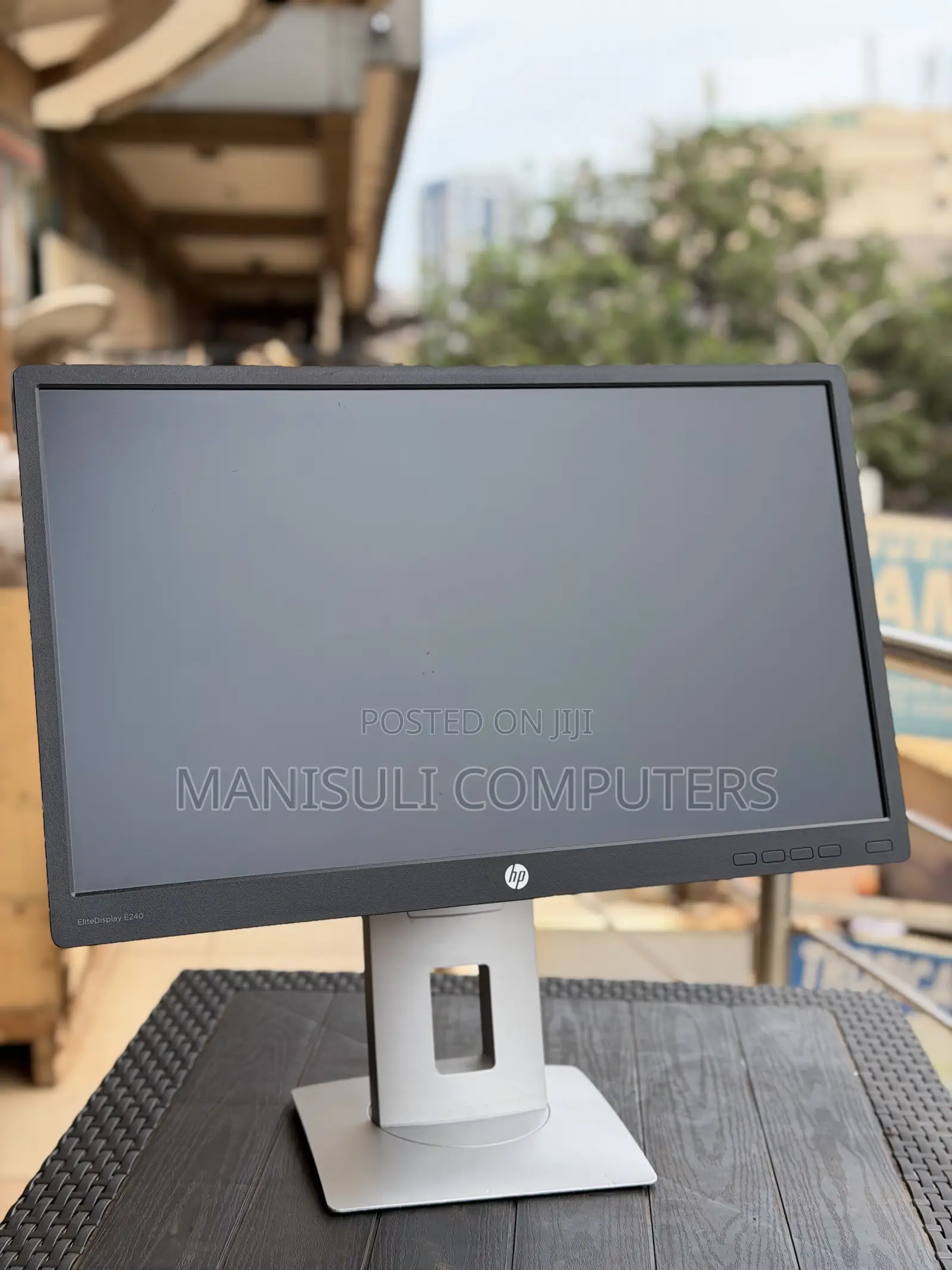 IPs Monitor 24 Inch Screen HP