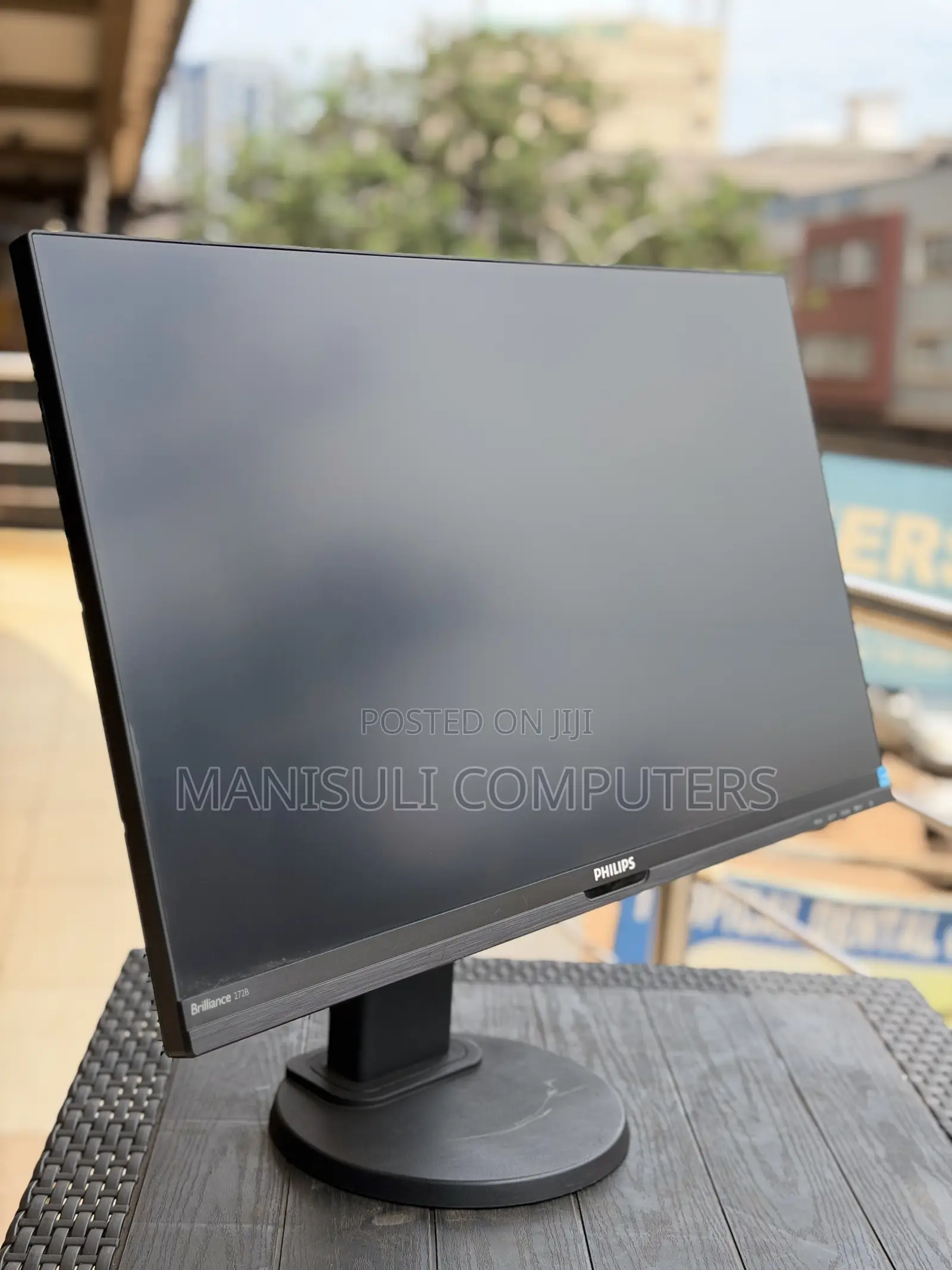 Philips IPs Monitor Ultra Type C HDMI DP DIV