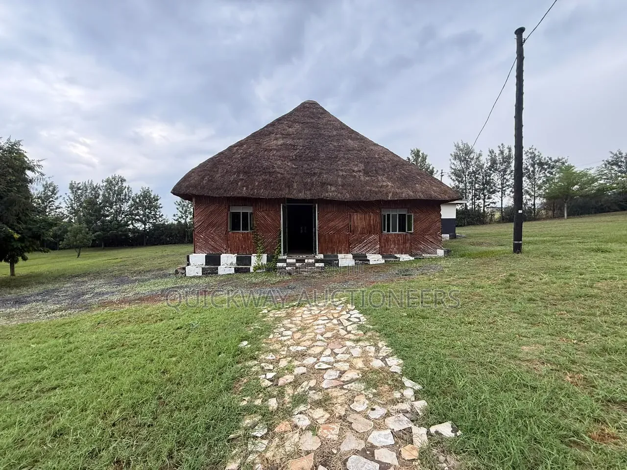 Safari Lodge, Muhokya Kasese - QE Park Investment
