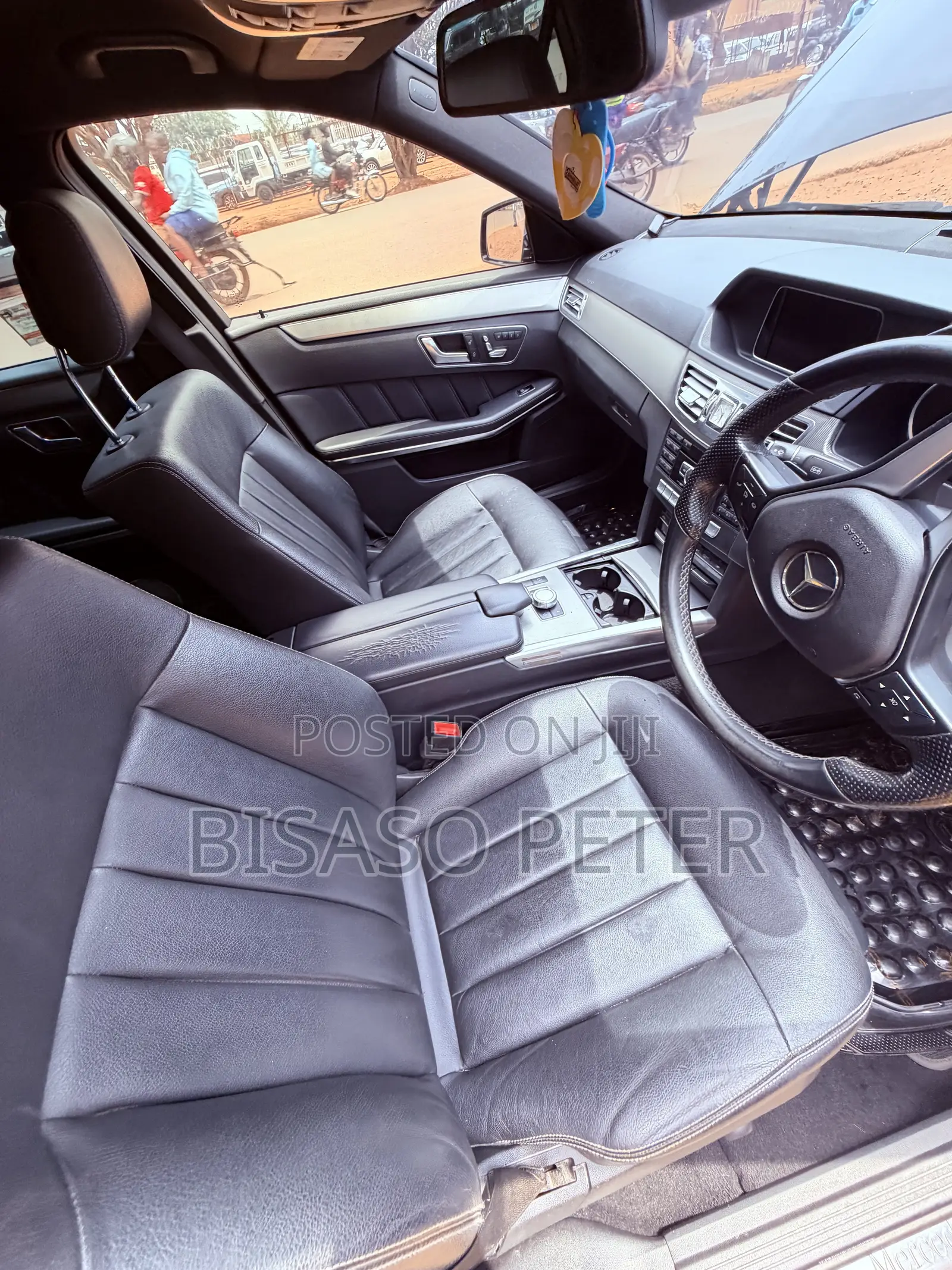 Mercedes-Benz E300 2013 Black