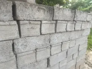 Full Cement/Concrete Blocks