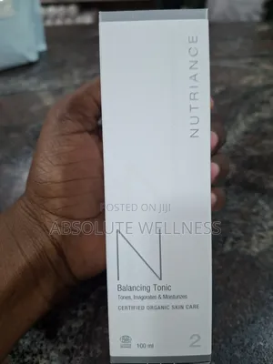 Balancing Tonic -Tones,invigorates,moisturizes