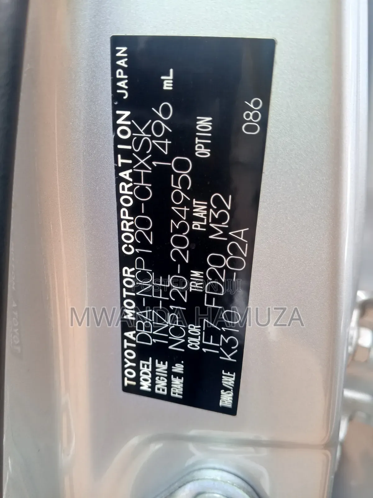 Toyota Ractis 2011 Silver
