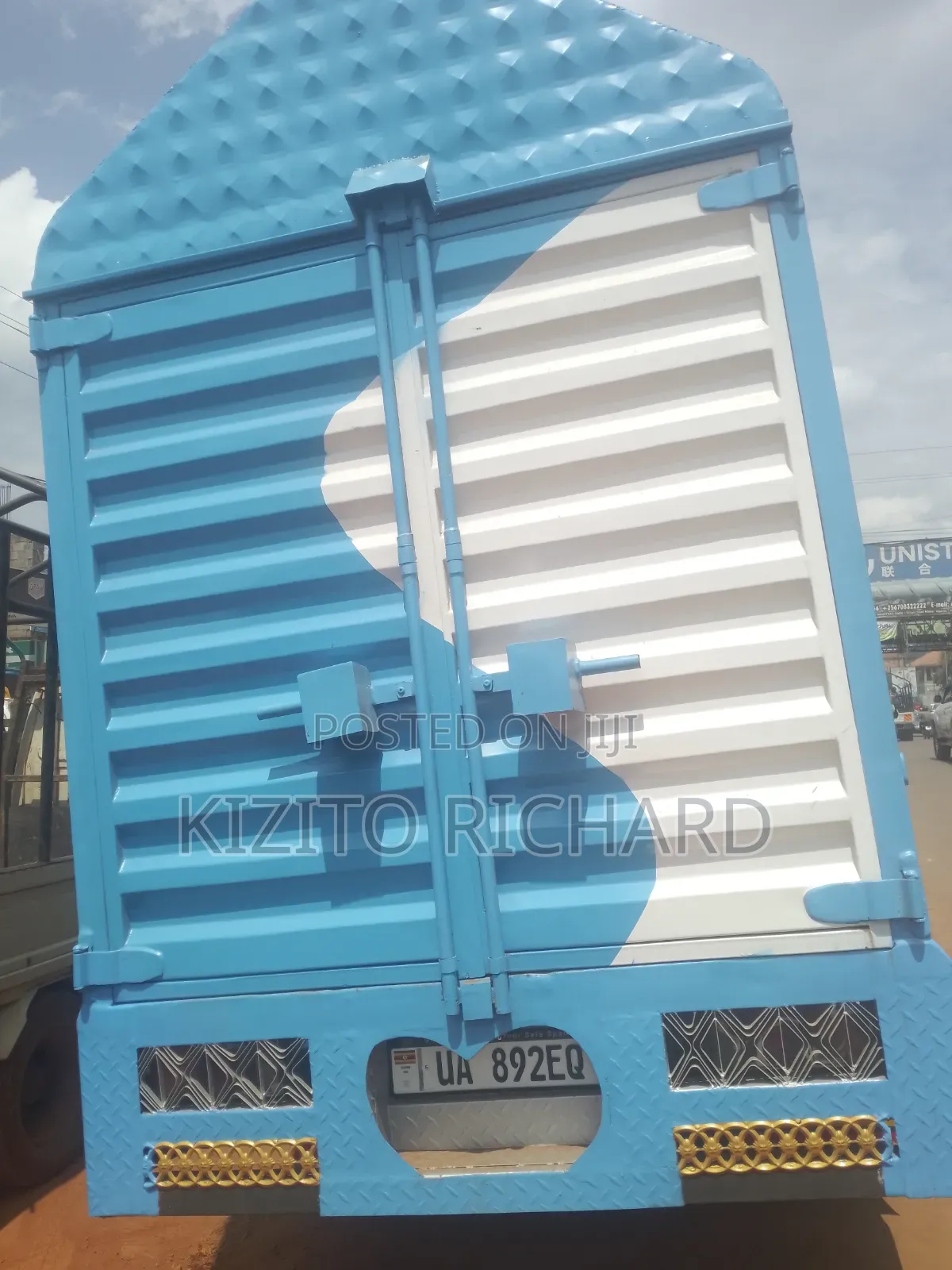 Logistics and Shifting Services
