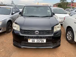 Toyota Corolla Rumion 2012 Black