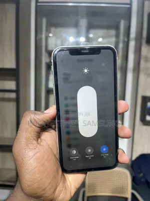 Apple iPhone 11 128 GB White