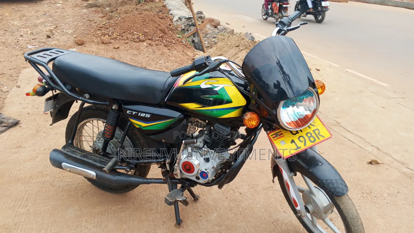 Bajaj Boxer 125 2021 Red