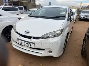 Toyota Wish 2014 White