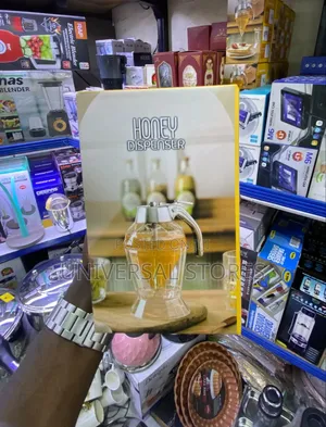 Diamond-Shaped No-Drip Honey and Syrup Dispenser.