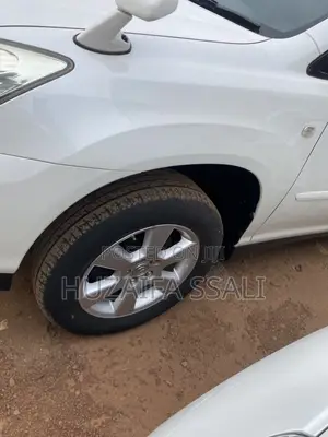 Toyota Harrier 2008 White