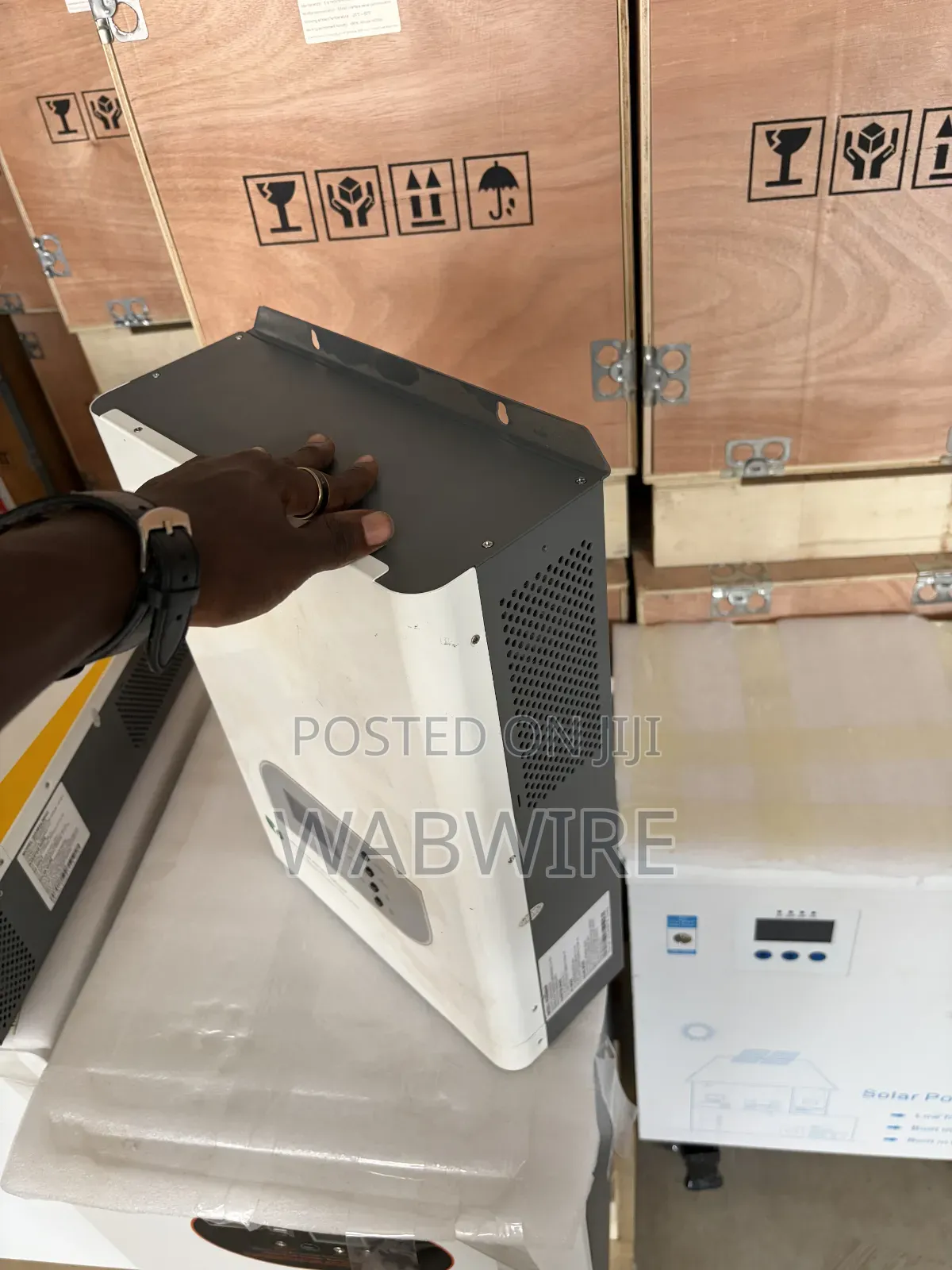 4000w Hybrid Inverter