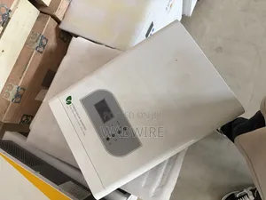 4000w Hybrid Inverter