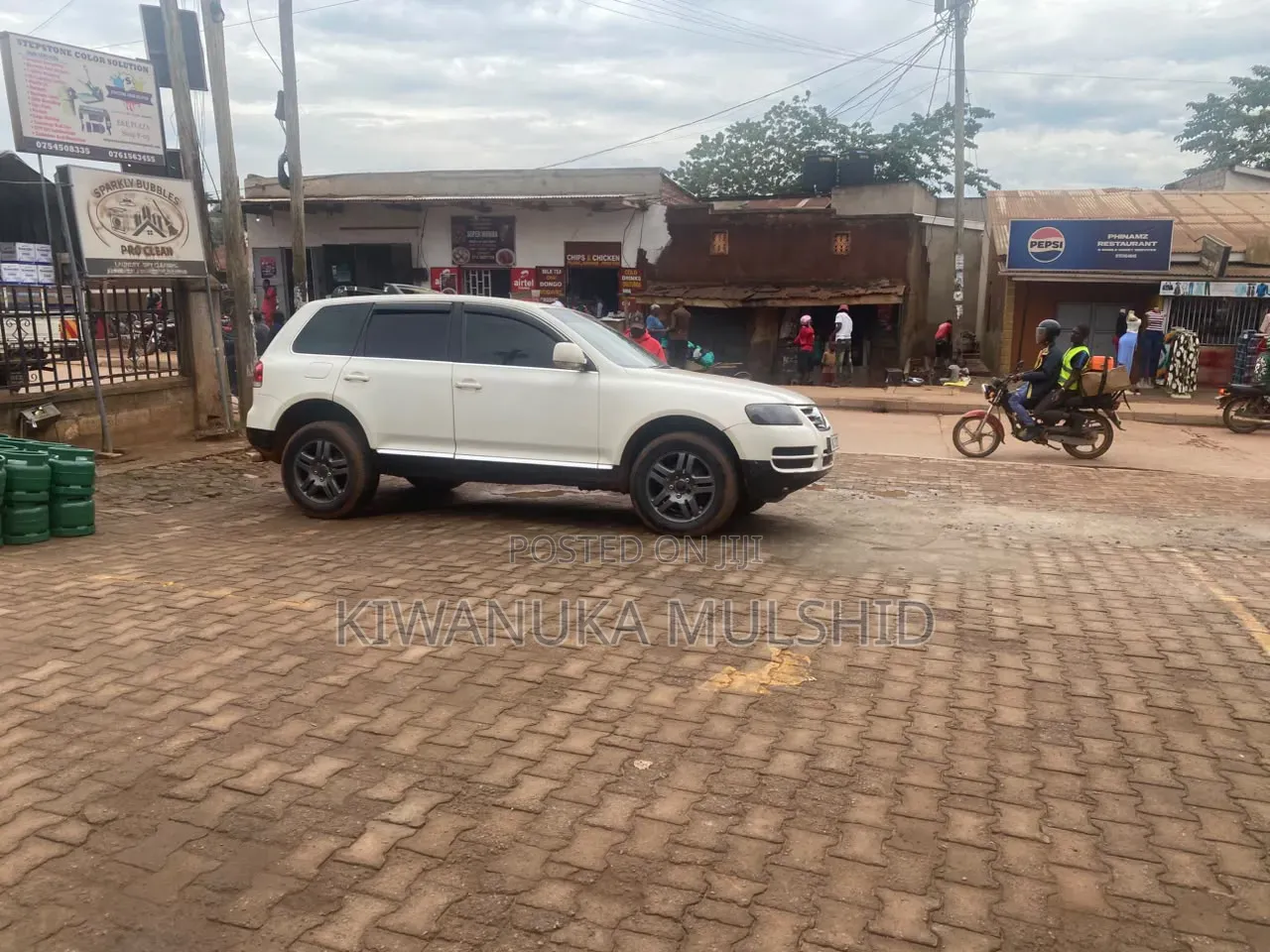 Volkswagen Touareg 2004 White