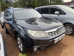 Subaru Forester 2010 Black