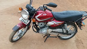 TVS HLX 125 2018 Red
