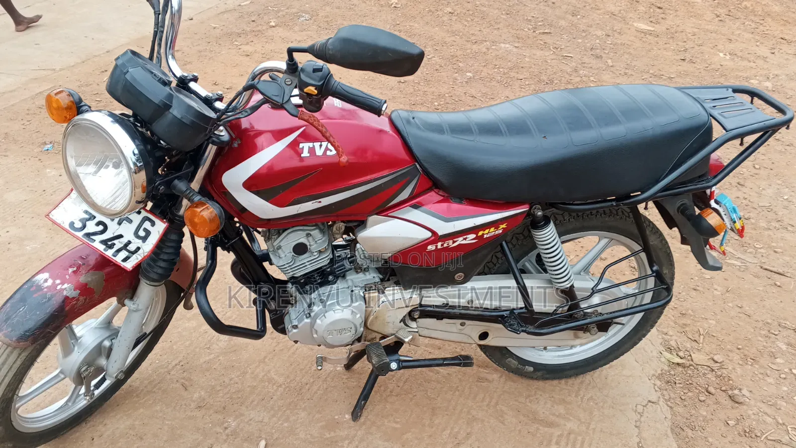 TVS HLX 125 2018 Red