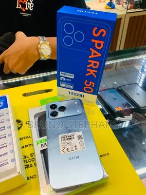 New Tecno Spark 50 128 GB Silver