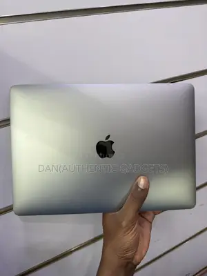 Laptop Apple MacBook Pro 2019 16GB Intel Core i7 SSD 512GB