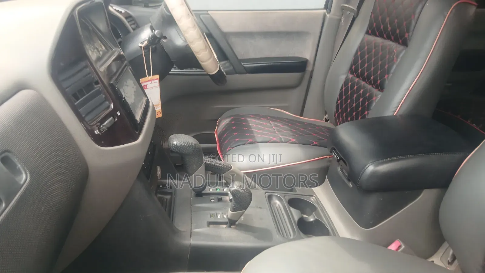 Mitsubishi Pajero 2008 White