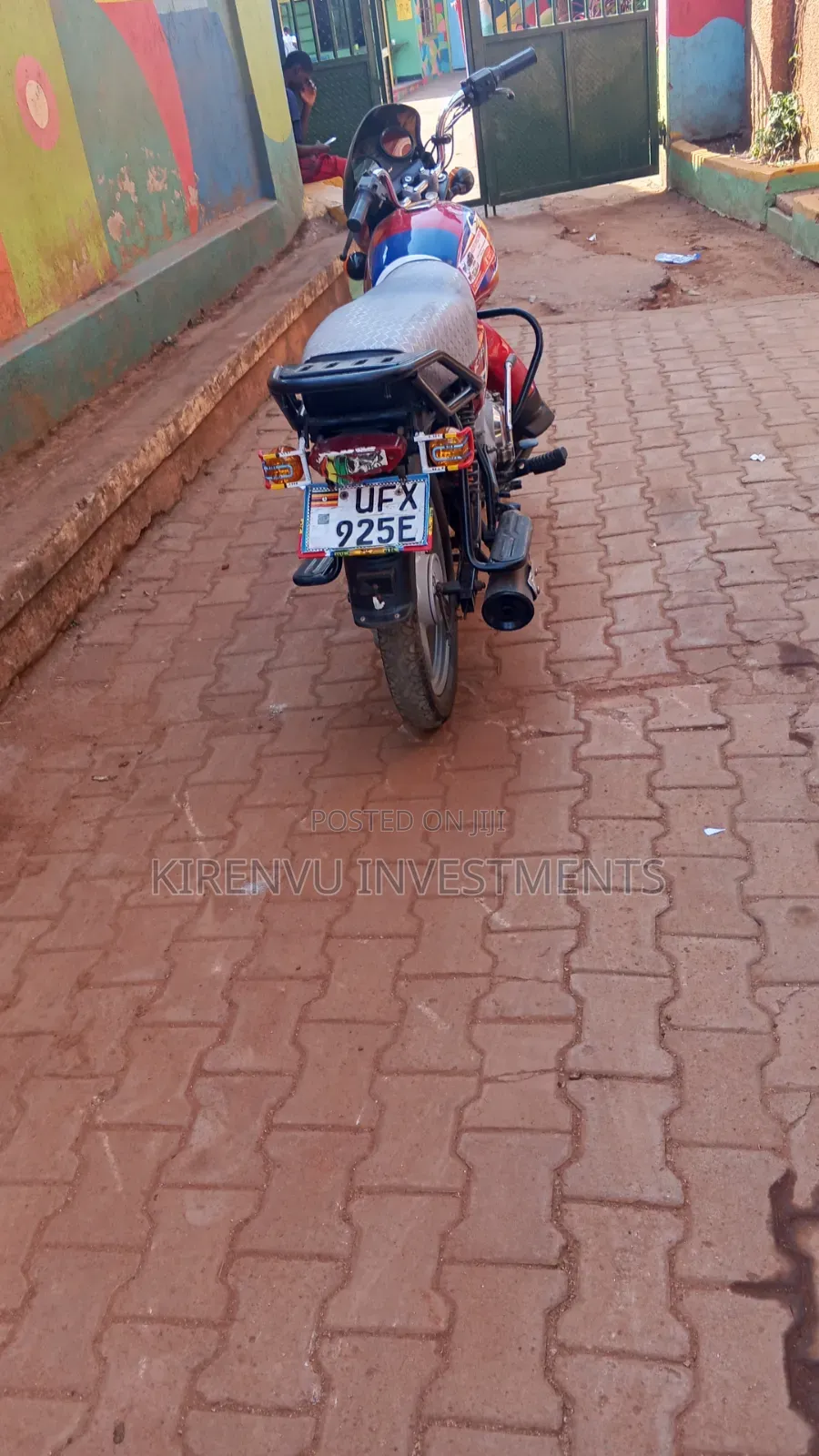 Bajaj Boxer 125 2020 Red