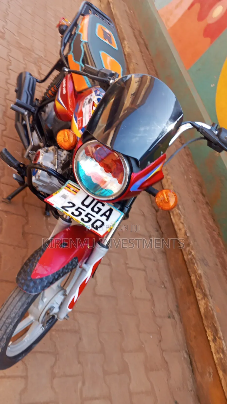Bajaj CT 125X 2025 Red