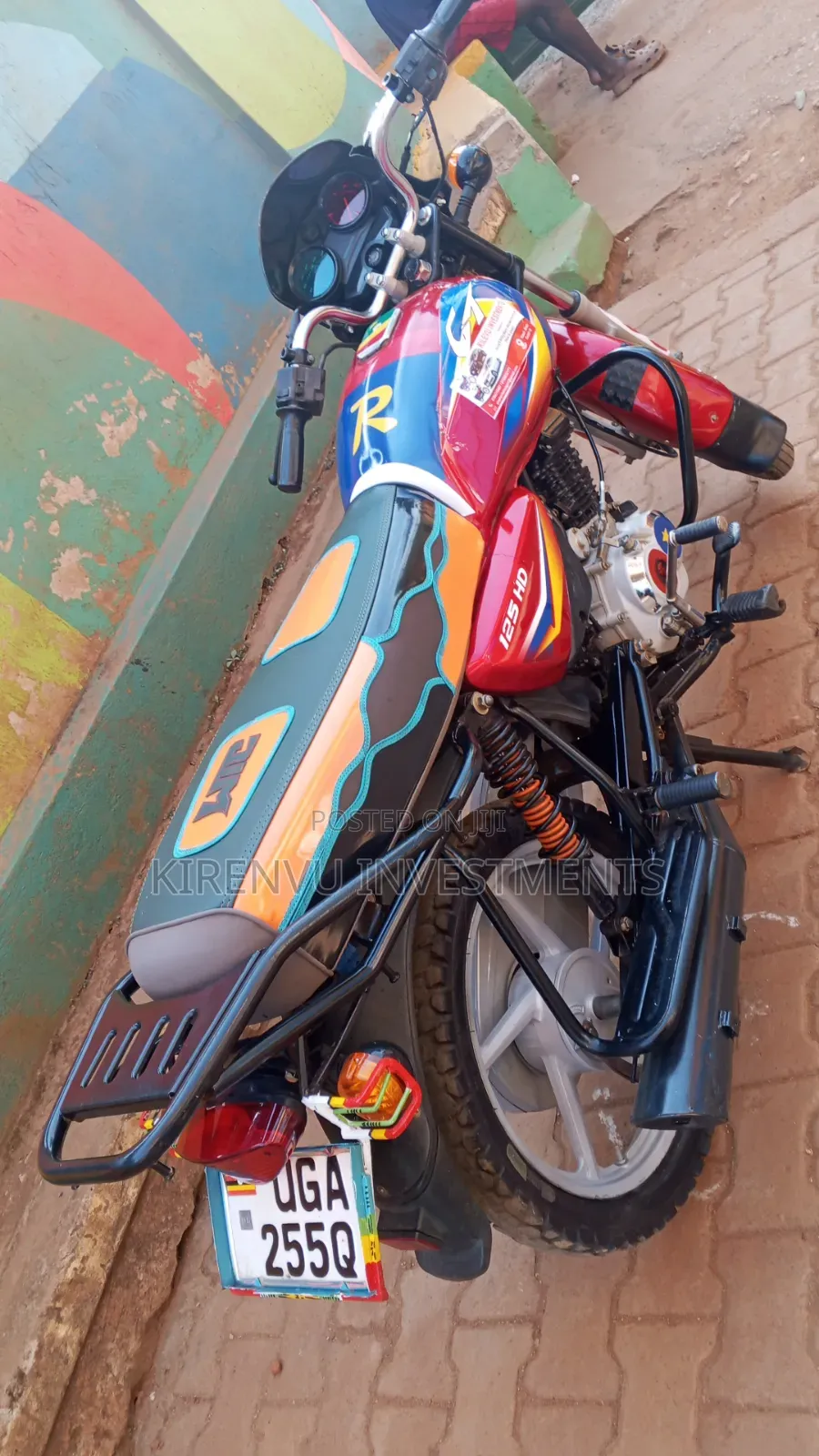 Bajaj CT 125X 2025 Red