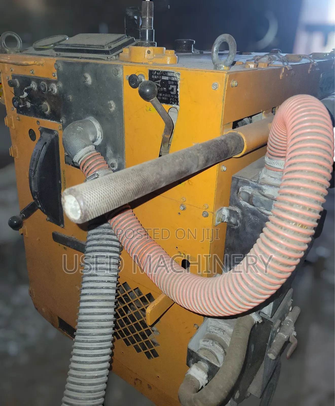 An Industrial Asphalt Joint Sealer / Crack Melter-Applicator