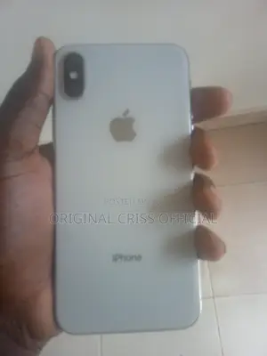 Apple iPhone X 64 GB White