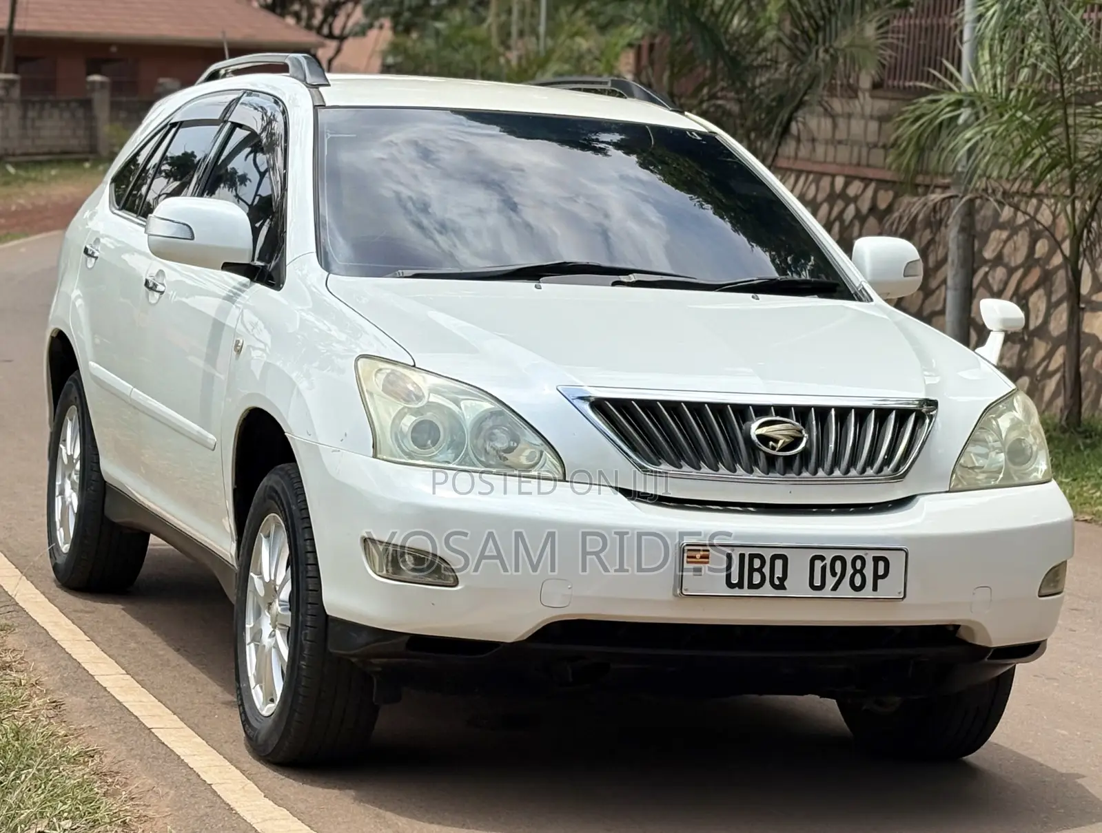 Toyota Harrier 2.4 2009 White